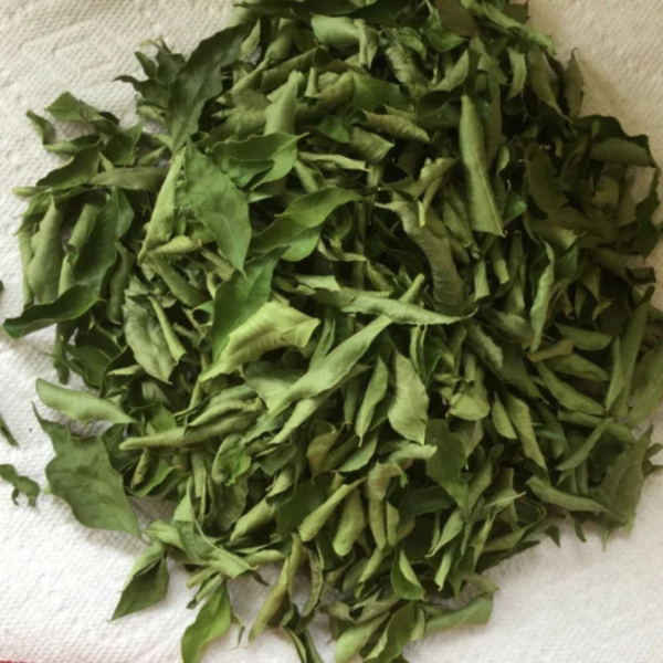 Dehydrated Curry Leaves (Murraya koenigii)